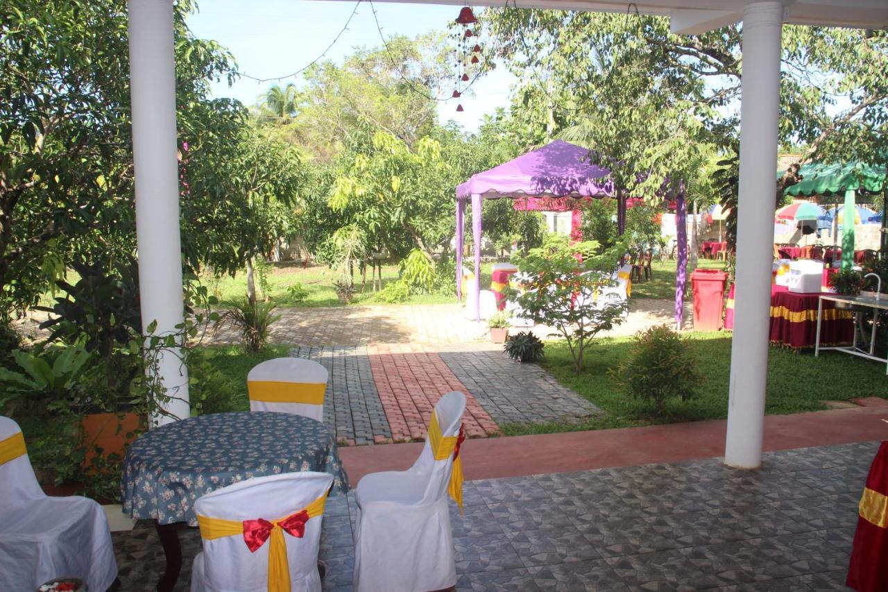 Miheen Hotel & Resort - Anuradhapura Mihintale Exteriér fotografie